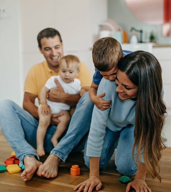 Neue Elternzeit sowie Mutter-/ Vaterschaftsentschädigung in Liechtenstein ab 1. Januar 2026